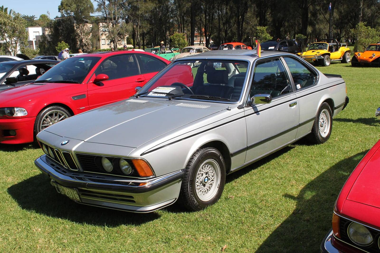 Silver BMW 633CSi, front three-quarter view